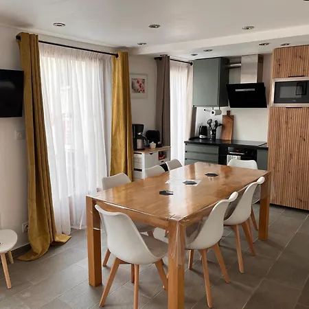 Apartment Coeur De Village 1-8 Pers *