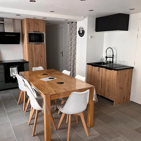 Coeur De Village 1-8 Pers בארג'ס